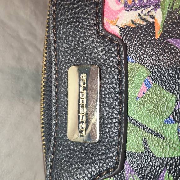 Liz Claiborne Floral Shoulder Bag - Picture 3 of 13